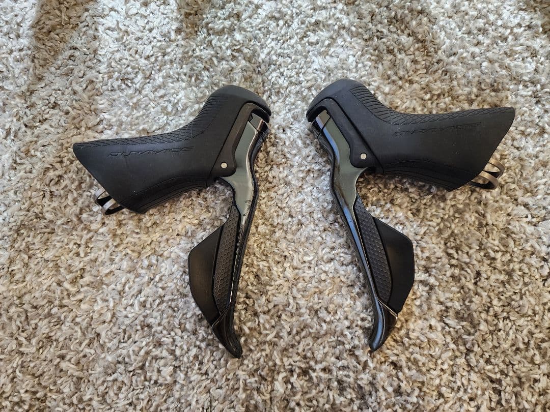 シマノ　STIレバーR9150　デュラエースDi2　11速リム