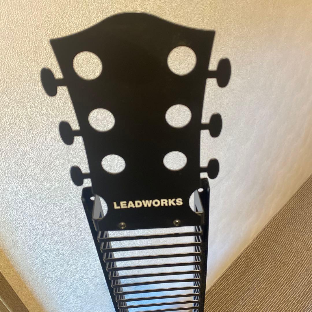 レア・希少　入手困難　CDラック・タワー　CD収納　ギターデザイン　約60枚収納