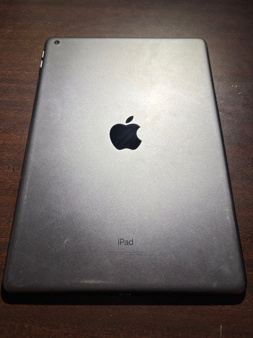 Apple iPad代8世代 32GB 本体