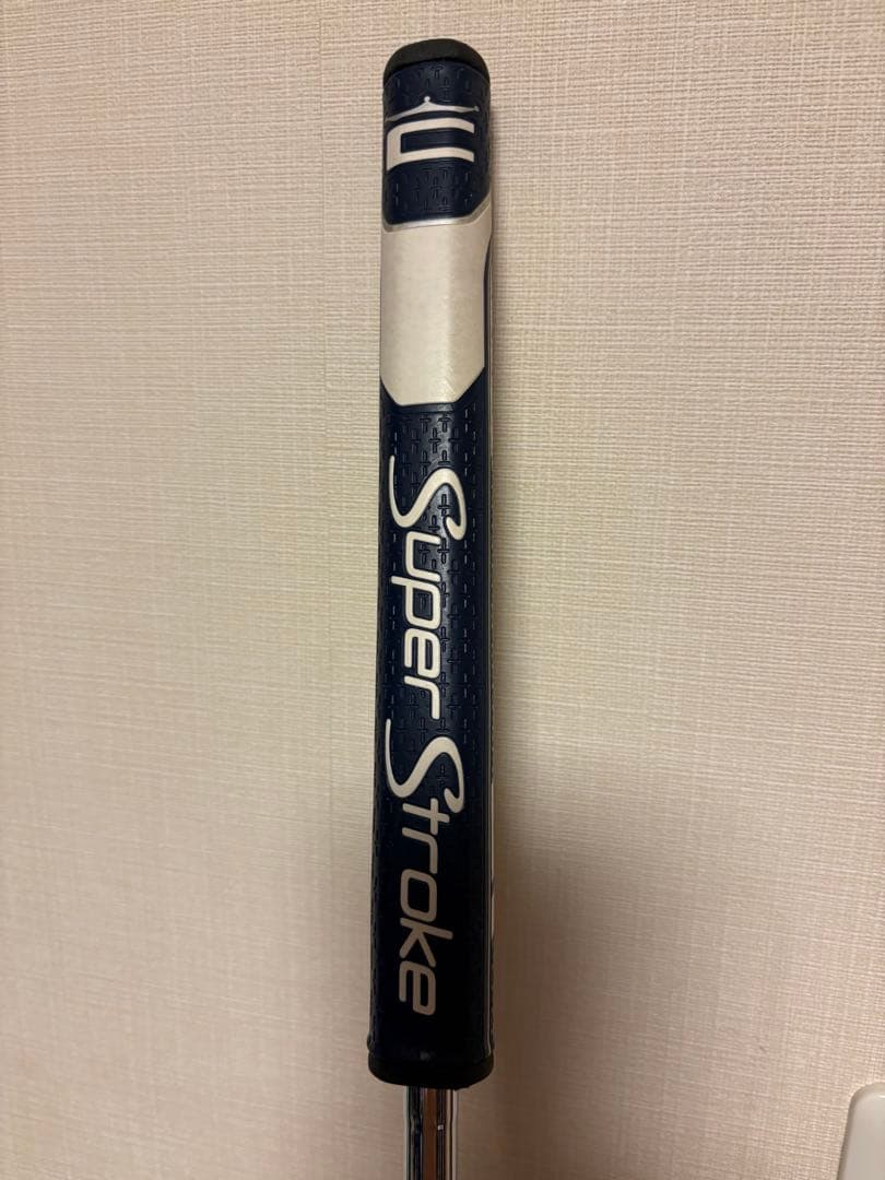 コブラ アゲーラ パター