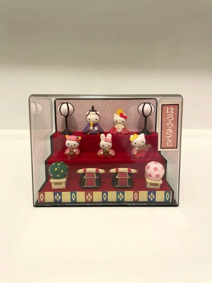 ハローキティ　雛人形　飾り雛マスコット　ひな祭り　サンリオ　おひなさま