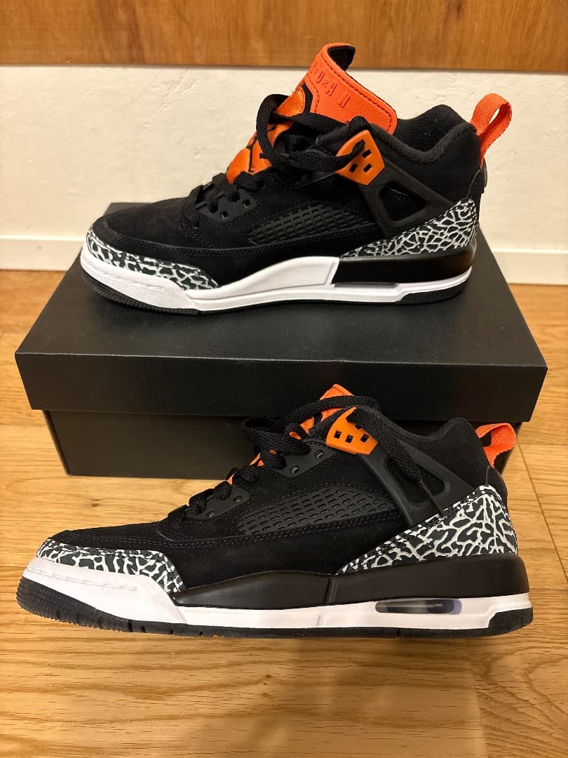 ジョーダン スパイジーク LOW　23.5 箱付き　１回のみ使用