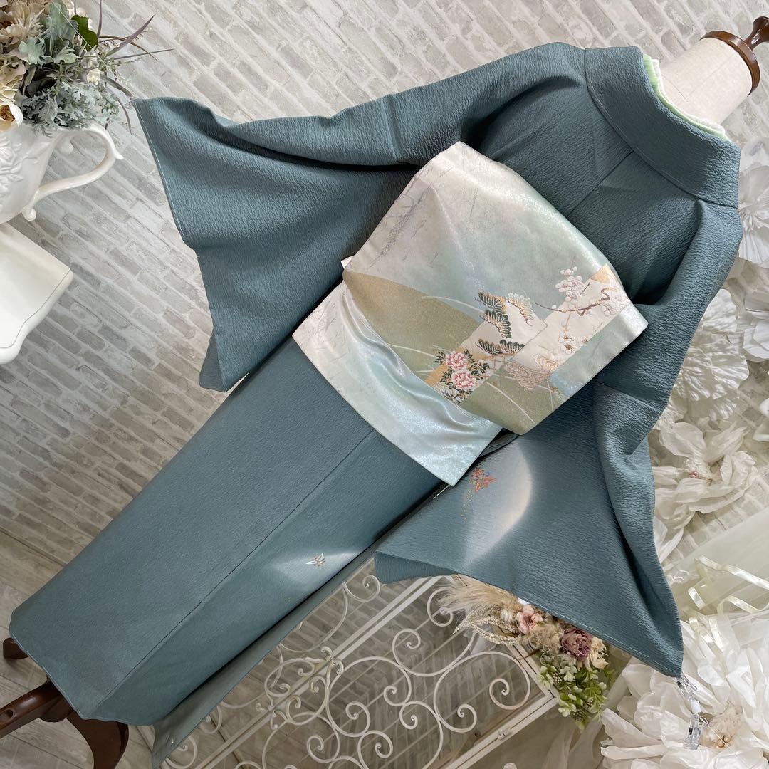 青緑色 小紋着物 刺繍入り