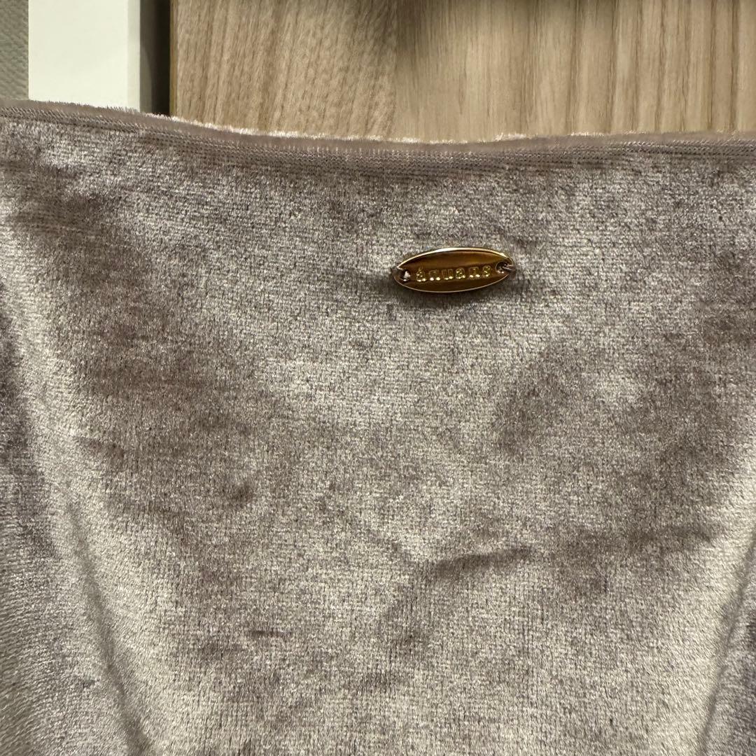 OURWACOAL anuansカップインベロアショートキャミソール