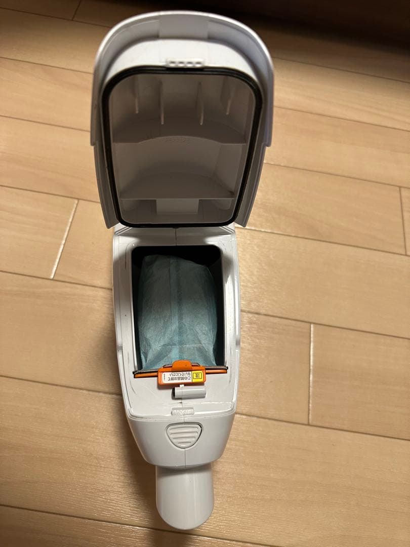 makita マキタ 充電式クリーナー CL107FD