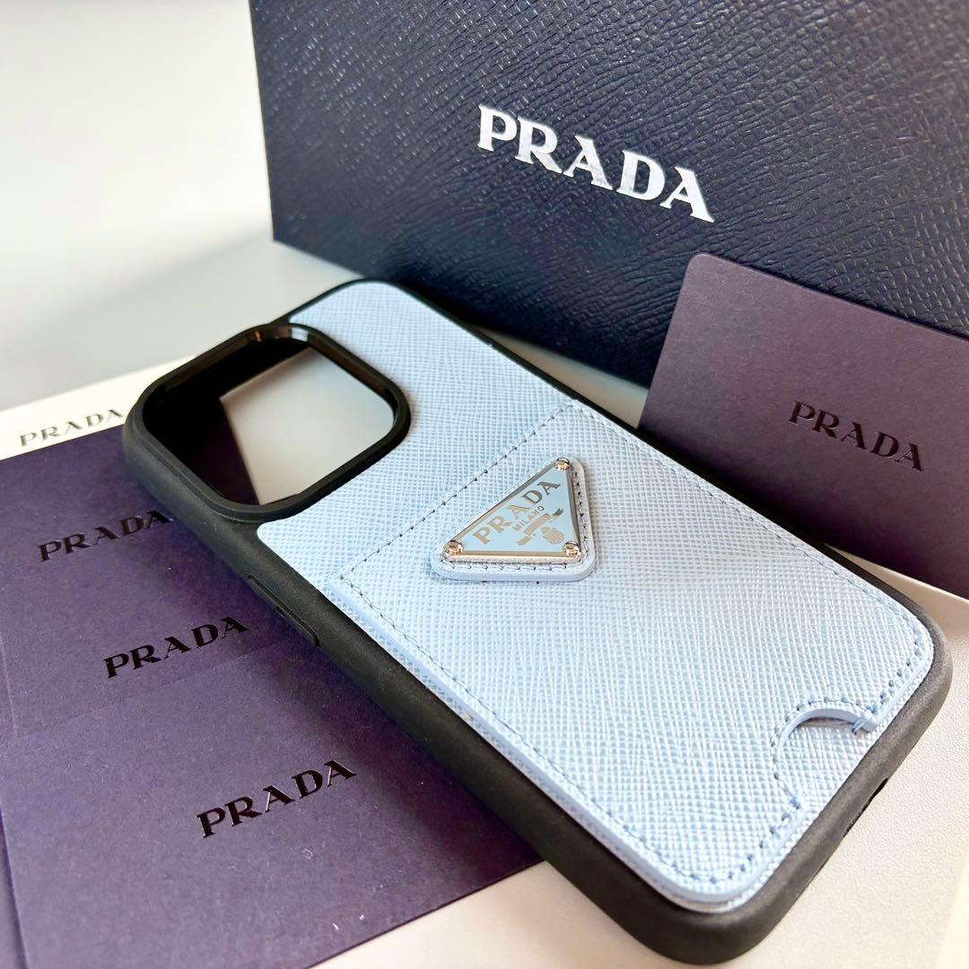 新品 未使用 PRADA プラダ iPhoneケース 15 Pro ロゴ 箱あり