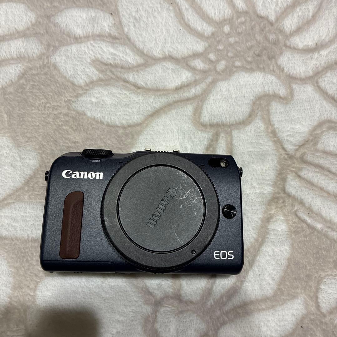 美品！Canon キャノン EOS M2ミラーレス一眼カメラ ボディ