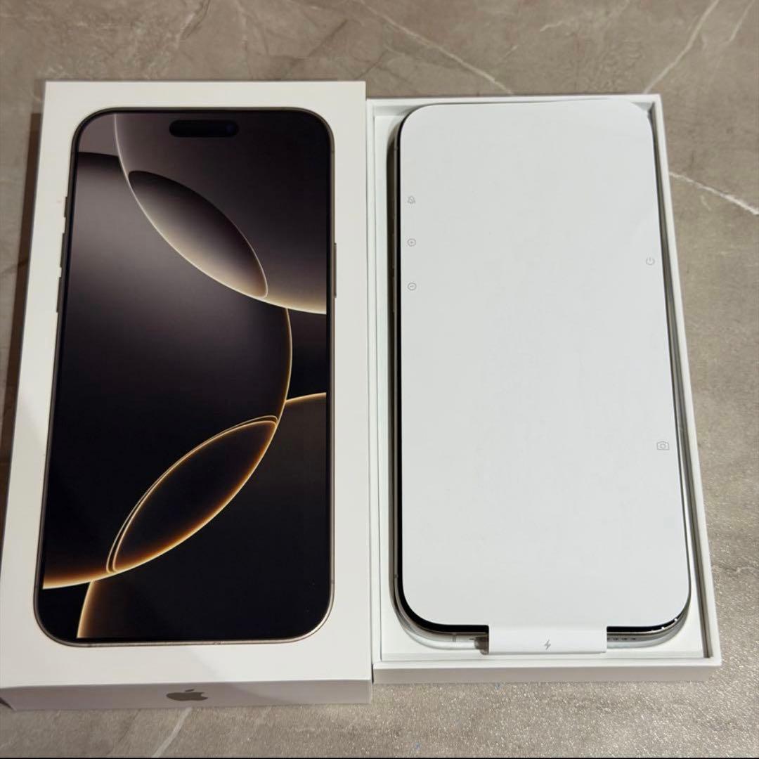 iPhone 16 ProMax 256GB ナチュラルチタニウム　SIMフリー