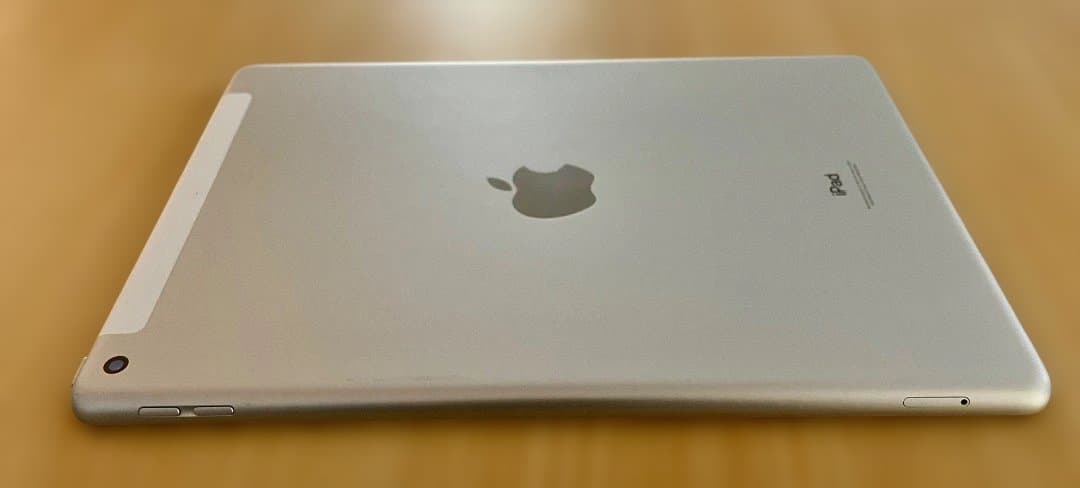 【完動品】iPad 第9世代 64GB Wi-Fi cellular 【即発送】