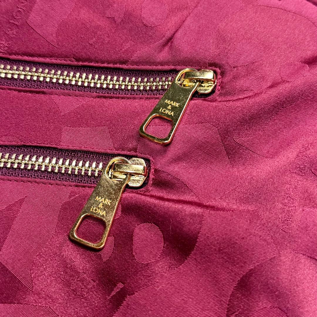 【希少】 MARK&LONA ストレッチスカート ロゴ 総柄 スカル 赤 M