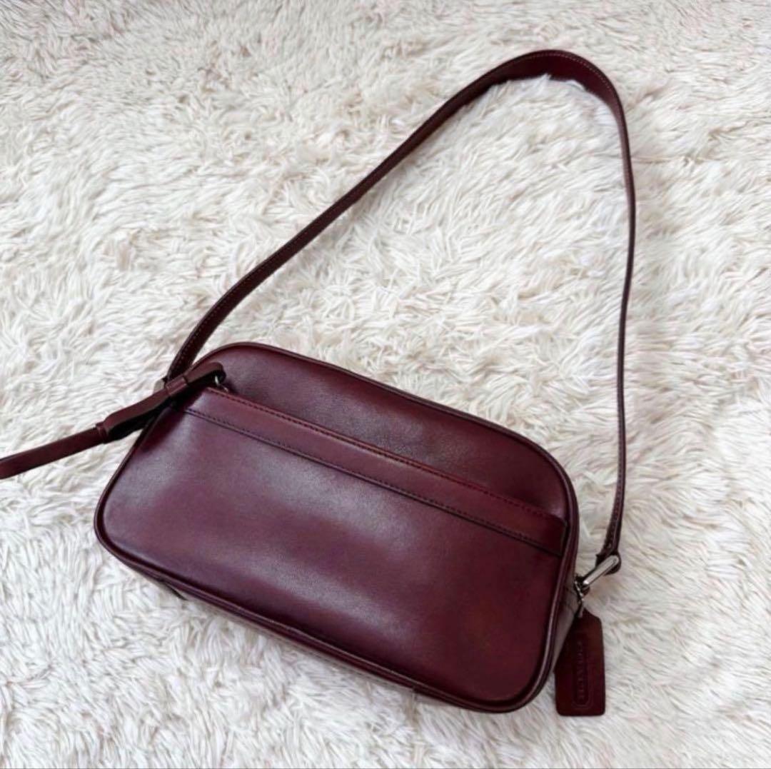 美品✨COACH コーチ ワンショルダーバッグ チャーム ボルドー y2k