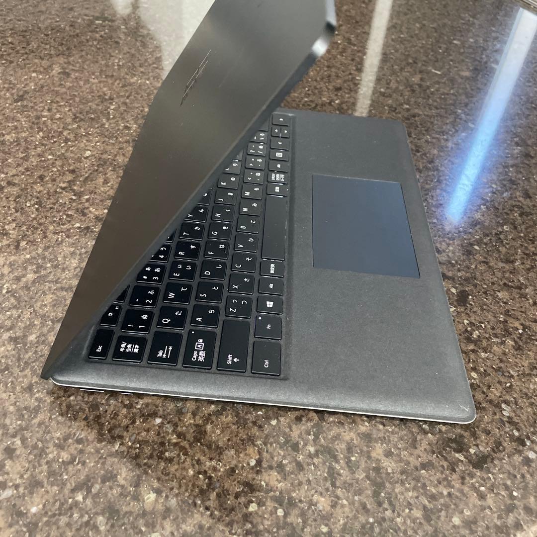 中古品　Surface Laptop2 サーフェス 13.5インチ