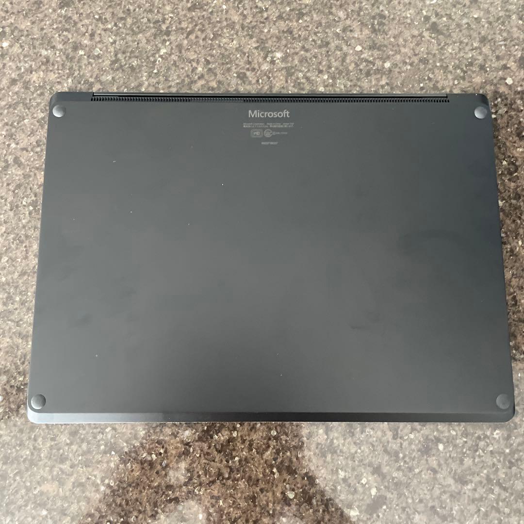 中古品　Surface Laptop2 サーフェス 13.5インチ