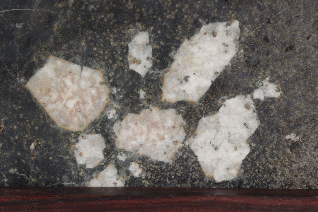 菊花石 紋石 銘入 石材文字彫刻 2kg 台座付 鑑賞石 自然石 美石 水石