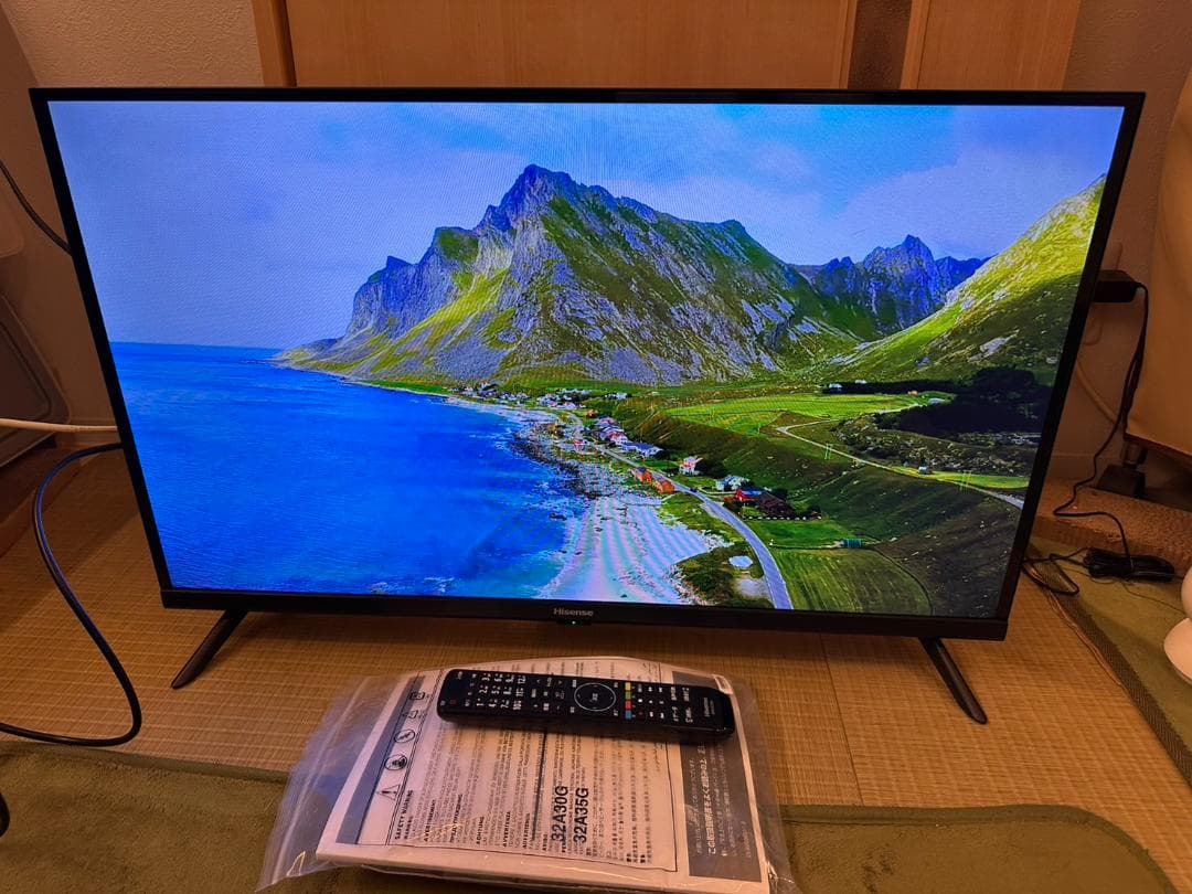 極美品2021年製！ハイセンス hisense 32型　テレビ 32A30G