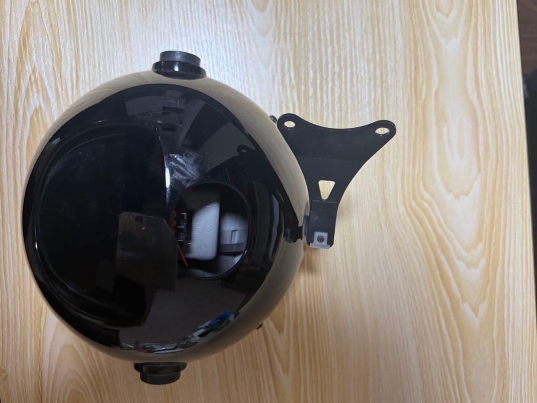 カワサキ W800 純正 LEDヘッドライト 中古品 2019年式以降モデル対応