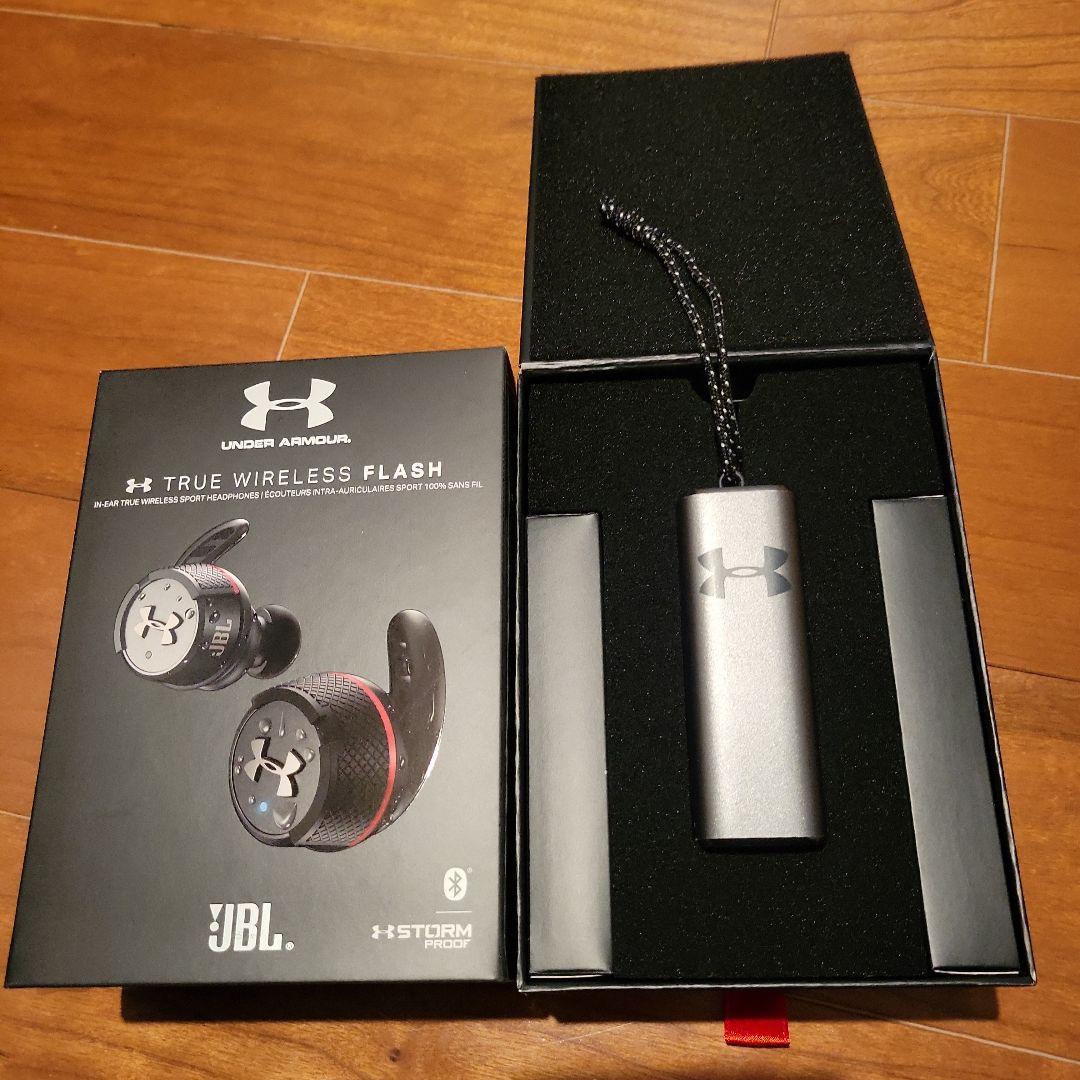 ヘッドホン UNDER ARMOUR UA SPORT WIRELESS FLASH