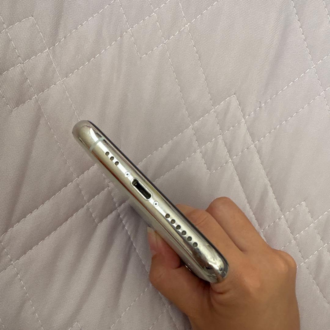 【画面割れなし】箱付Apple iPhone 11 Pro シルバー 256GB