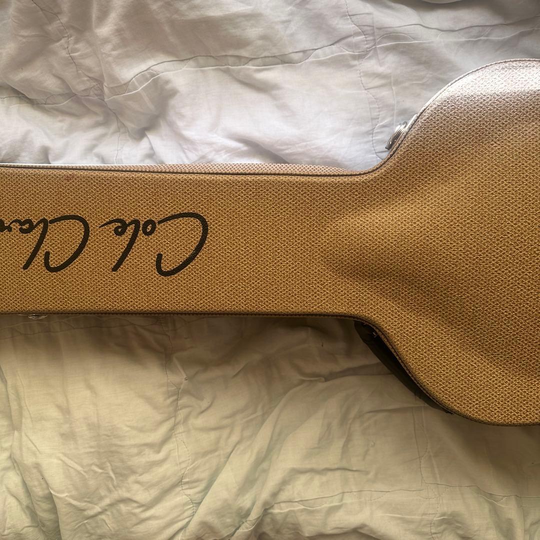 Cole Clarkアコースティックギター ハードケース付き