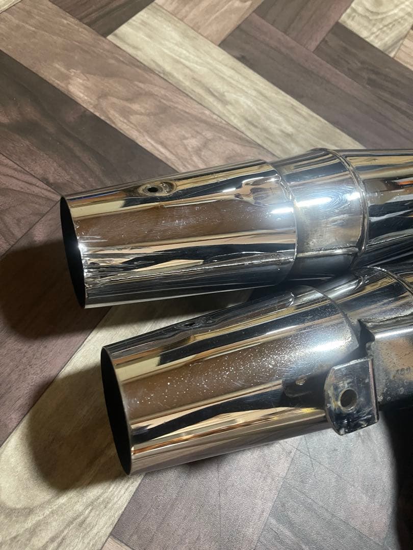 ハーレー　マフラー　サンダーヘッダー　ツーリング　ロードキング