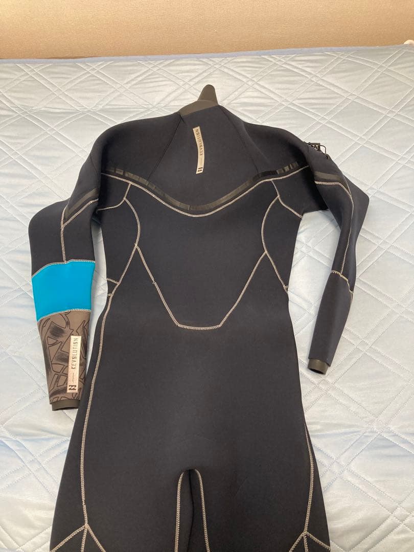 ビラボン　セミドライスーツ