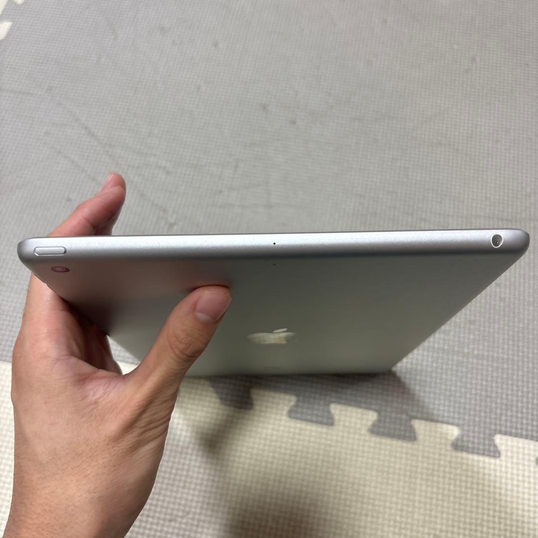 iPad 第9世代 シルバー バッテリー最大容量 94% こまさん様限定