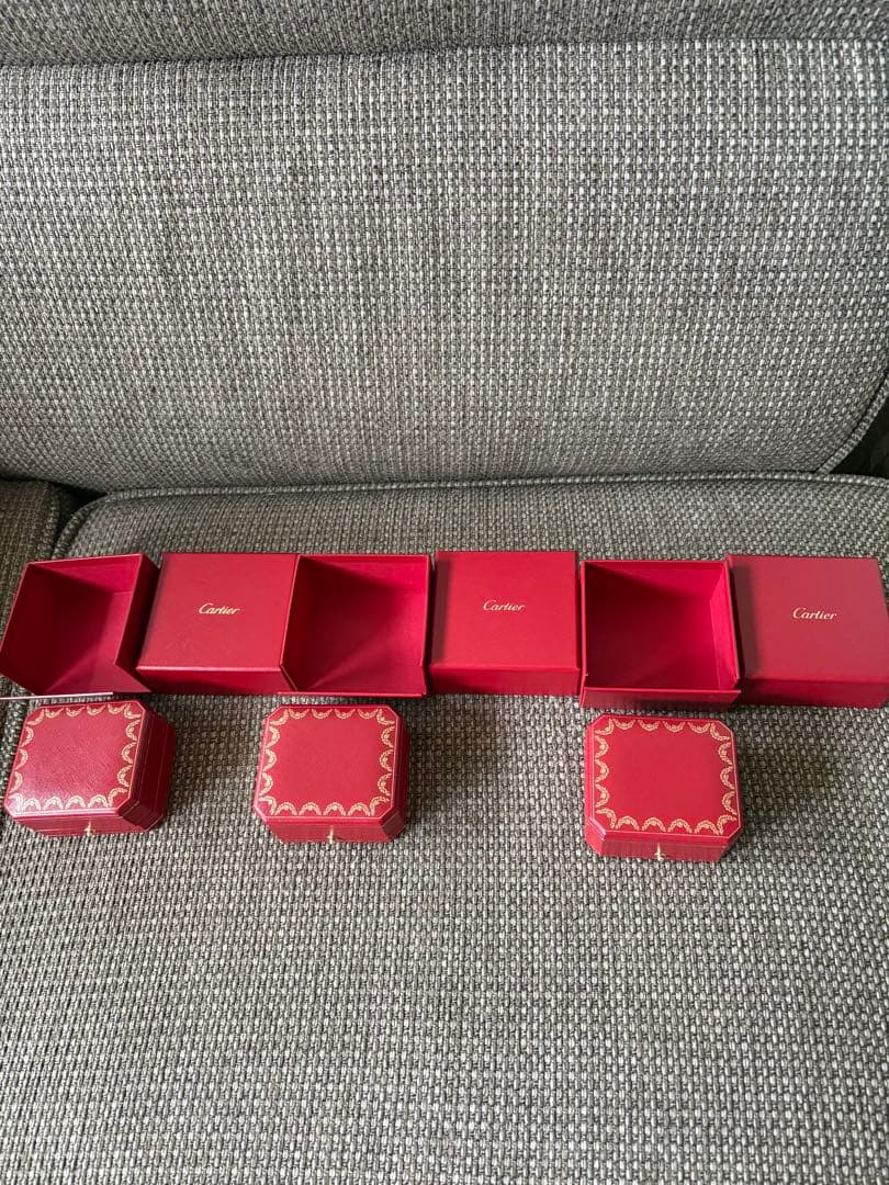 現行品　美品カルティエ　ピアス　イヤリング　空箱　ケース　3セット