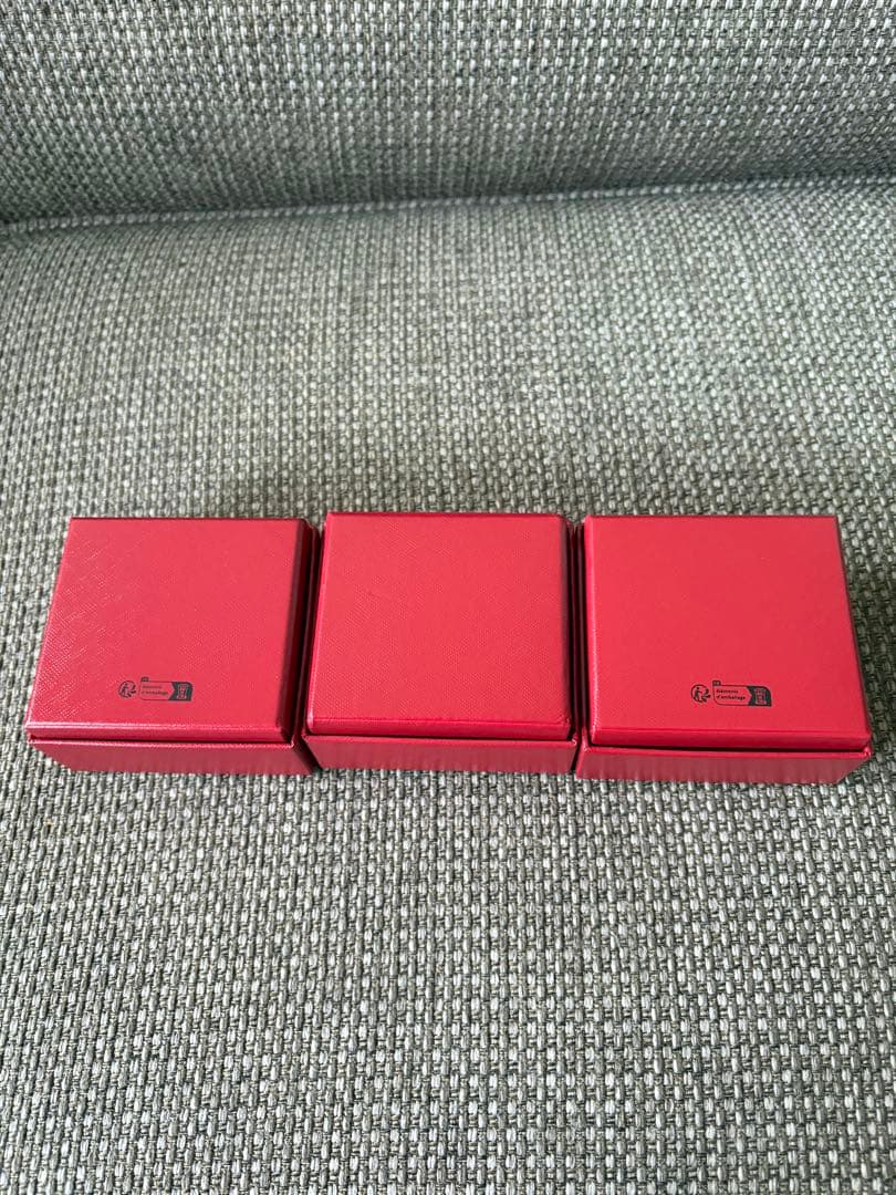 現行品　美品カルティエ　ピアス　イヤリング　空箱　ケース　3セット