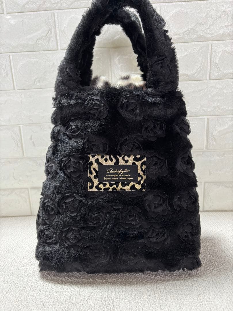 灰*猿様 コヤンイサムチョン　サイドファスナーバッグ（大）　サンダーちゃん　ヒョ