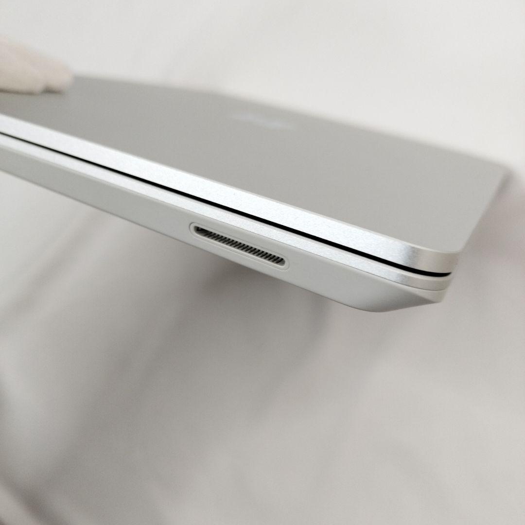 Surface Laptop Go2　KQ8-00017　PC00200051