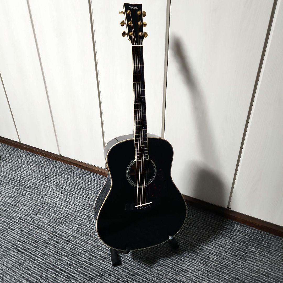 新古品　YAMAHA LL16D ARE 黒