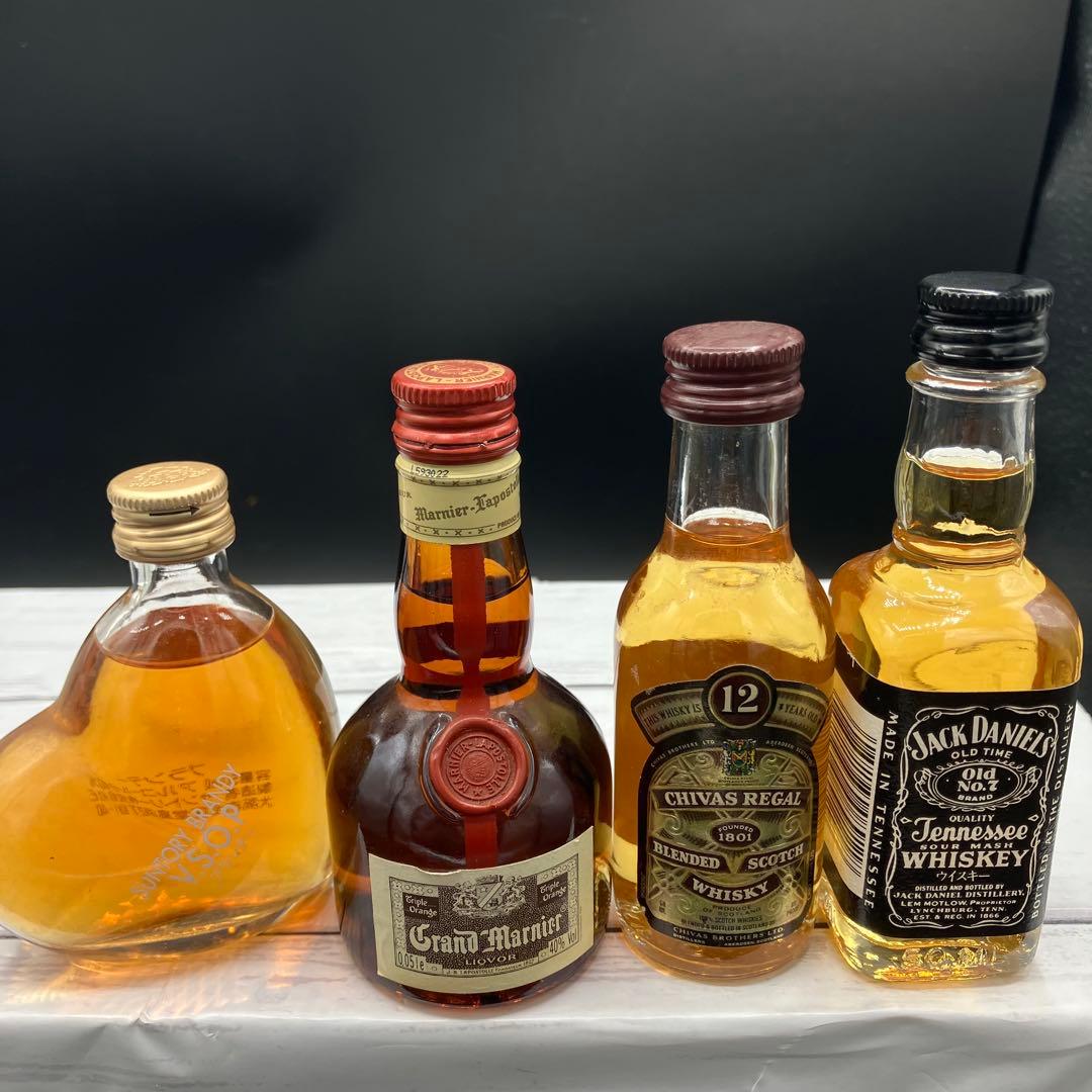 ミニボトルまとめ14点 SUNTORY  REMY MARTIN 古酒