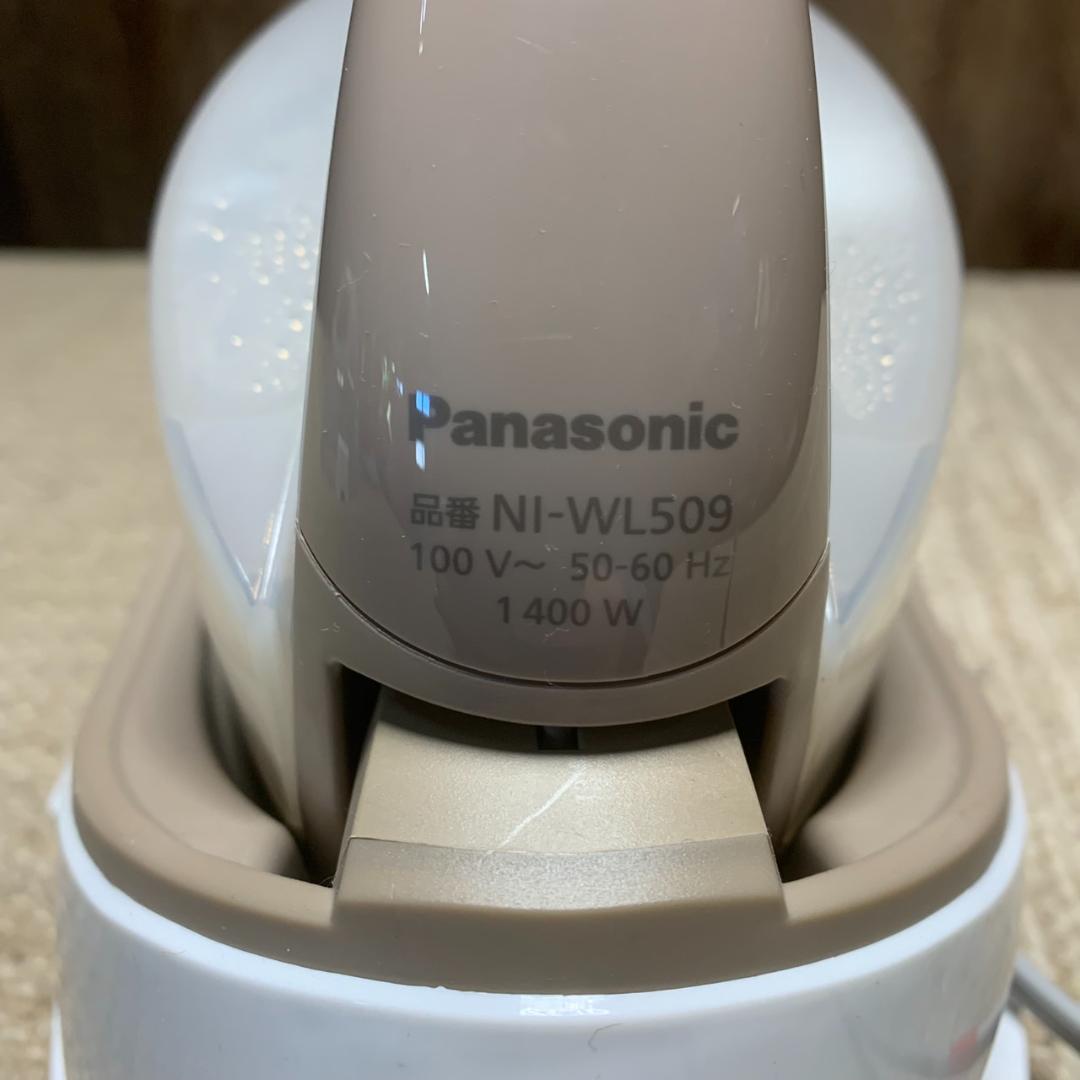 K149 PANASONIC コードレススチームアイロン 2025年