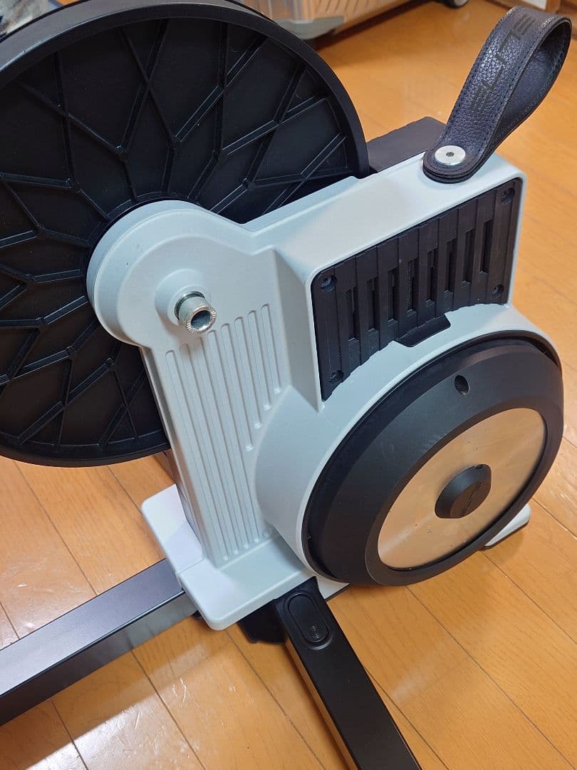 ELITE JUSTO ホームトレーナー Zwift対応