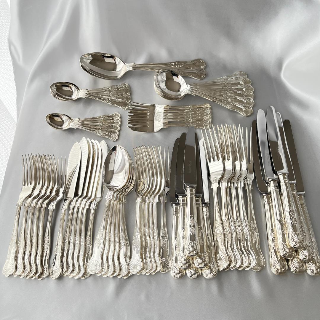 【SPEAR & JACKSON】キングスパターンのディナーフルセット 68本