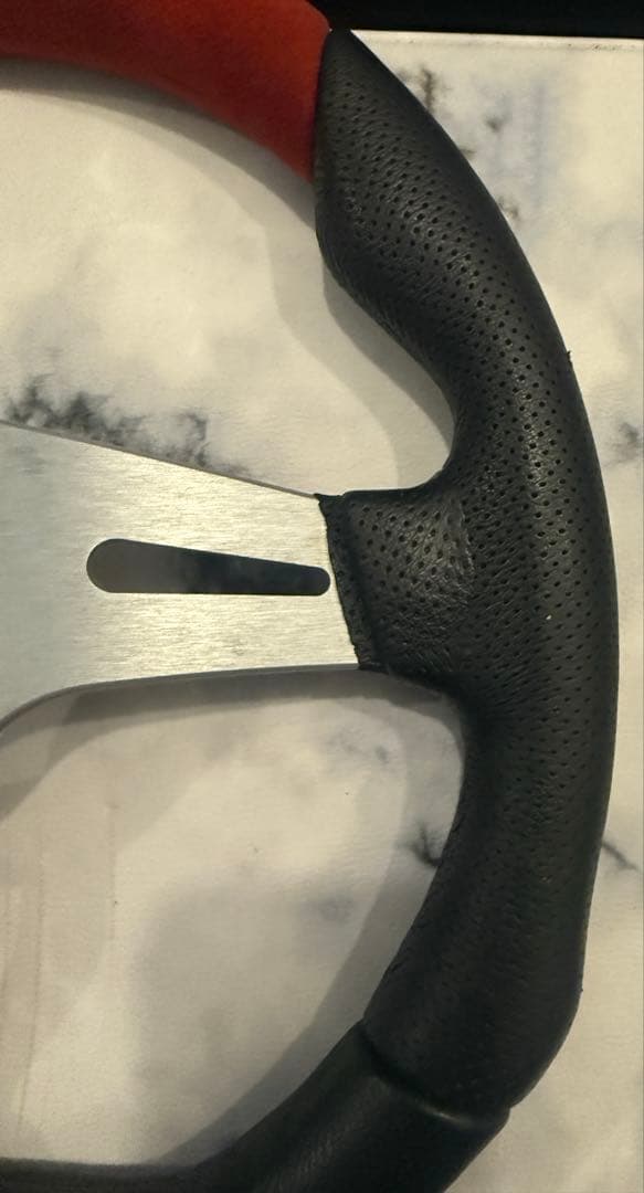 momo ステアリング　モモ　ハンドル　D型