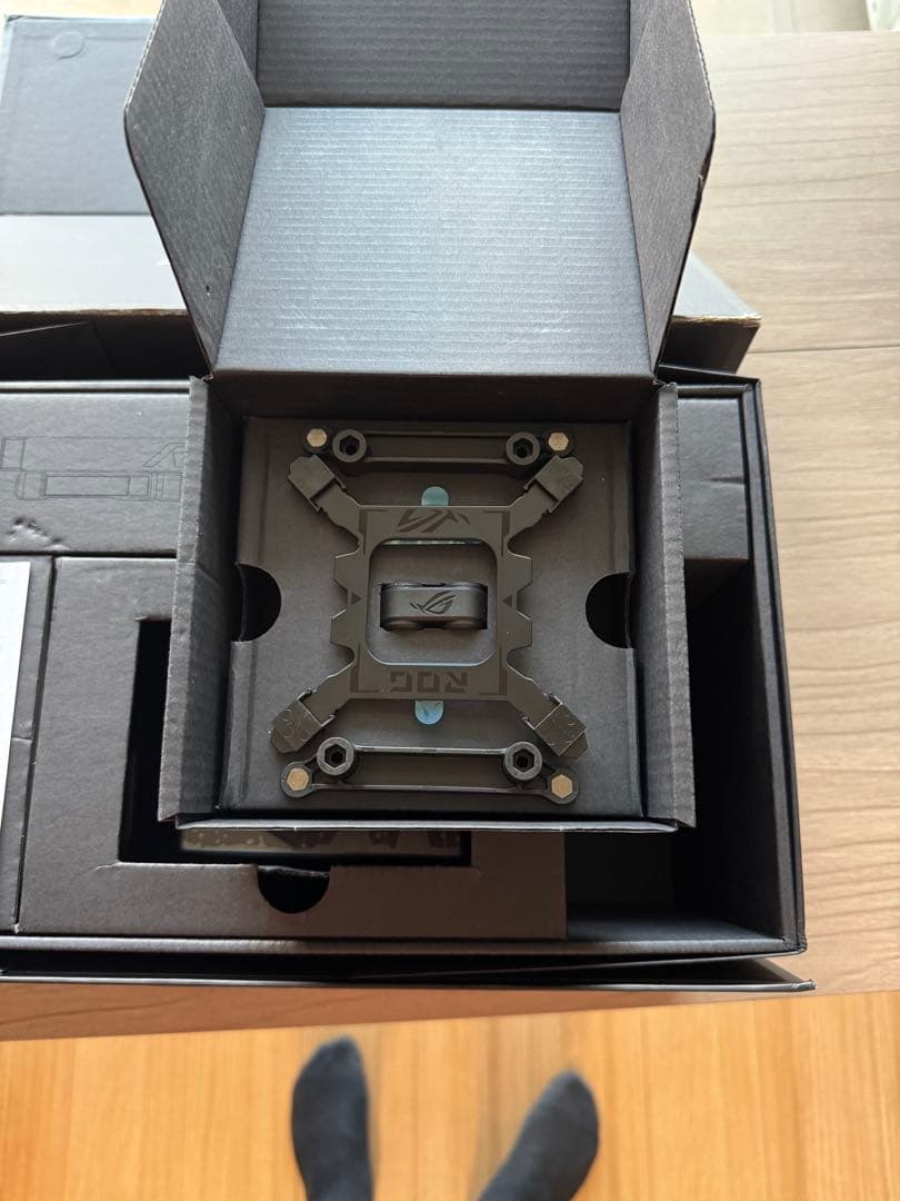 ROG RYUO IV SLC 360 ARGB CPUクーラー