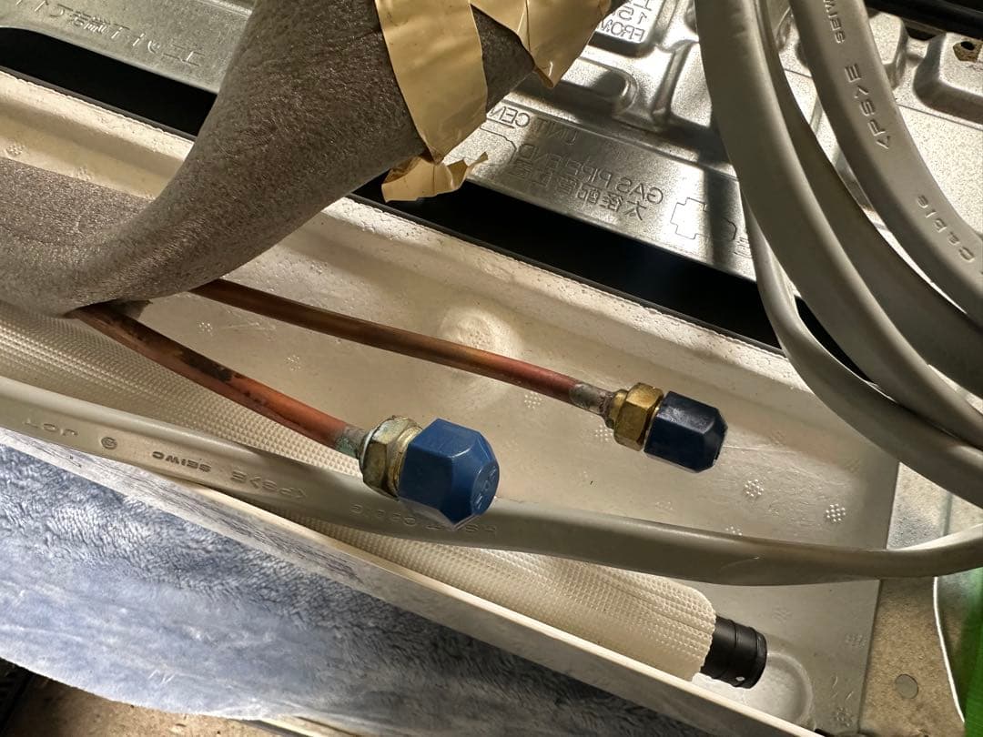 2022年製 RAS-AJ22M(W) エアコン本体 一式セット