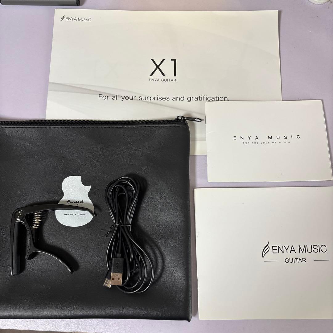 ENYA EM-X1 PRO トランスアコースティックギター　ソフトケース付き
