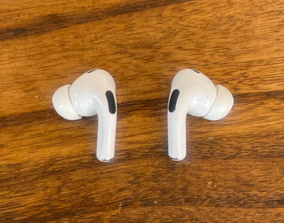 AirPods Pro 第2世代　本体 付属品あり