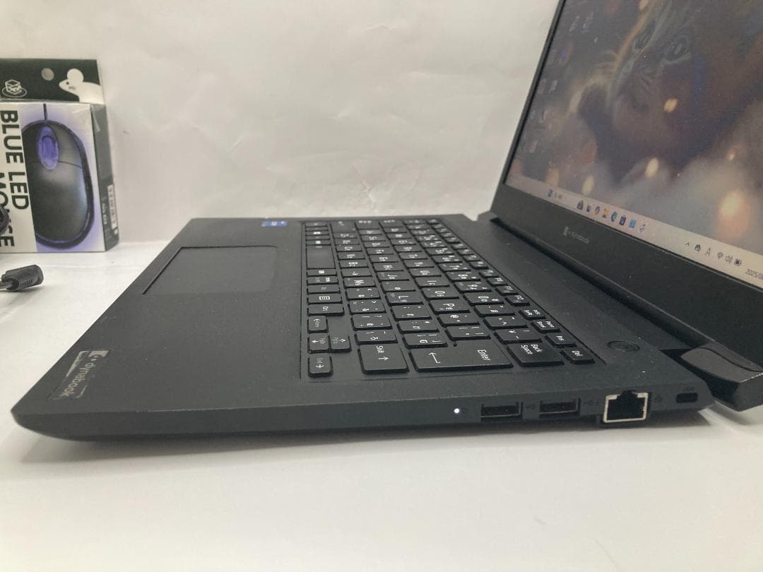 C334 東芝 S73/HS 第11世代 i5 16GB 大容量新品SSD1TB