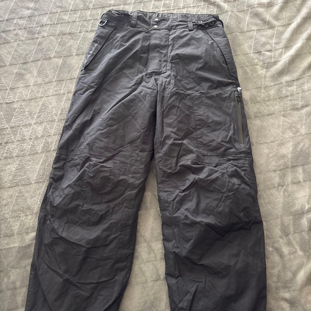 aquolia フィッシングスーツ ブラック　ダイワ