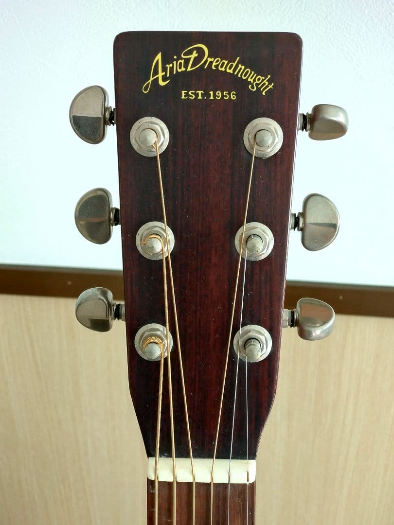 Aria AD-35BS 　アリア　アコースティックギター サンバースト