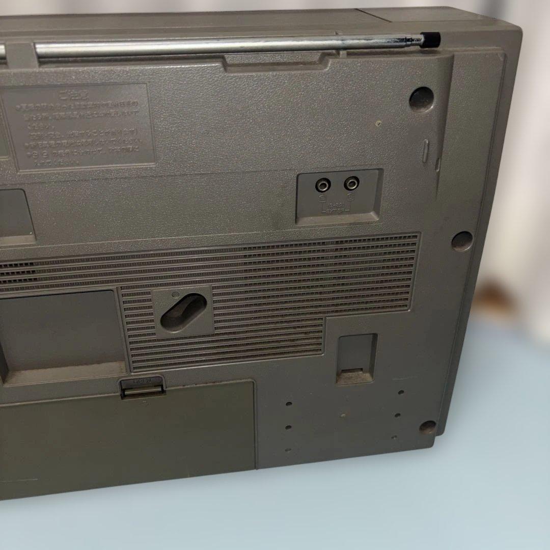 し*こ様 【ビンテージ希少品】ナショナル National ラジカセ RX-51