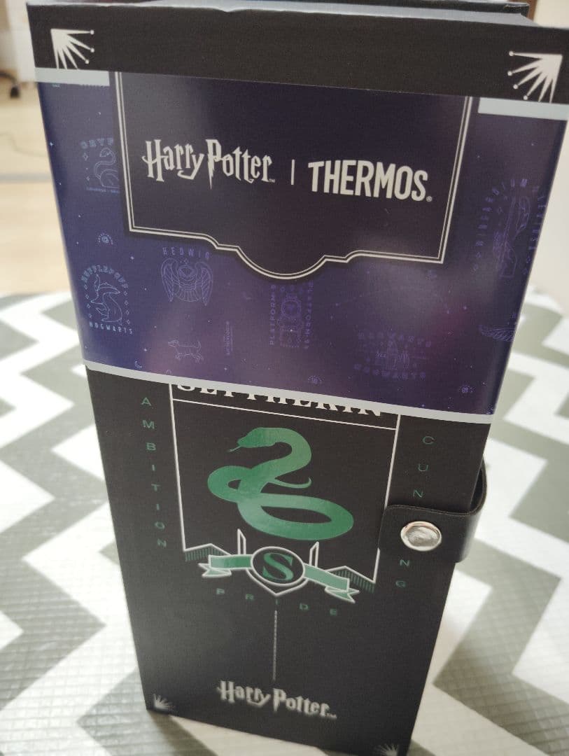 THERMOS SLYTHERIN 水筒 専用ボックス付き
