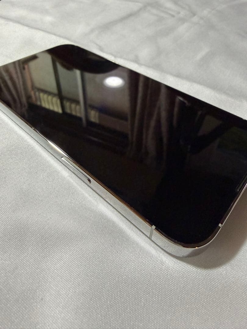 iPhone13pro本体