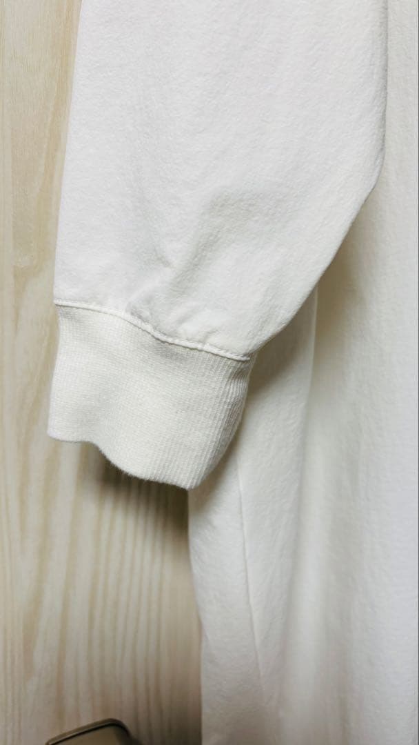 OUR ハリ感素材のチュニック丈プルオーバー