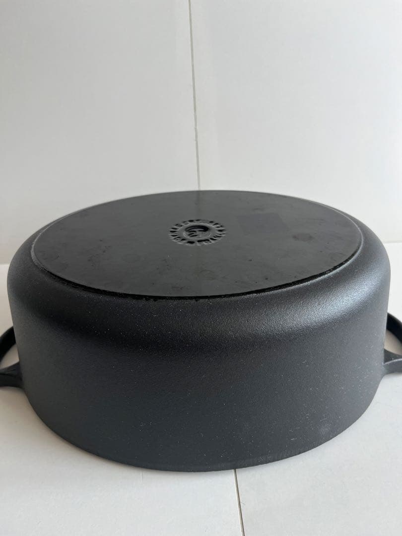 廃盤　ルクルーゼ　ココットオーバル 27cm マットブラック