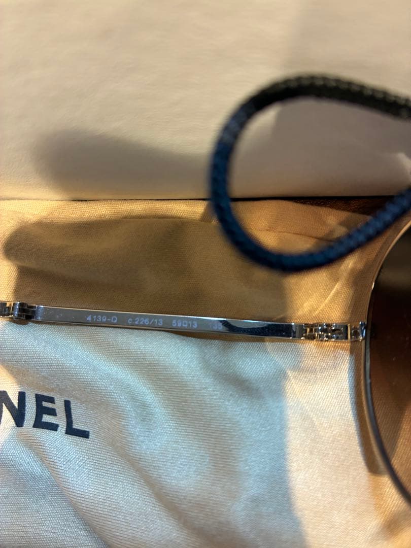 【レア】シャネル CHANEL 折り畳み式サングラス 4123-Q 金属製