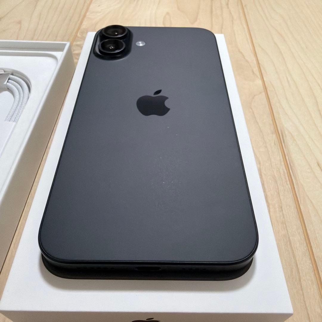 【美品】バッテリー100% iPhone16 Plus 256GB SIMフリー